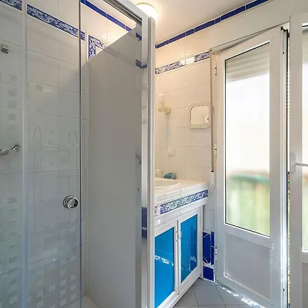 Cozy Retreat With Patio Steps From Alcazar 科爾多瓦